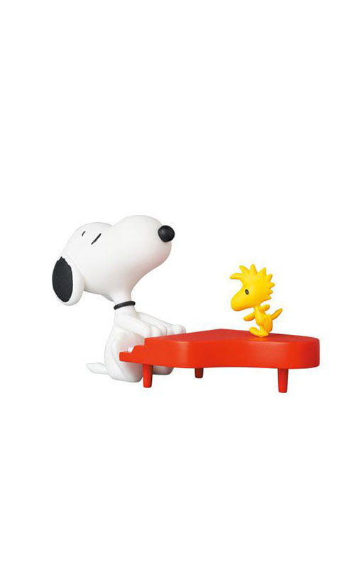 Peanuts UDF Series 13 Mini Figure Pianist Snoopy 10 cm