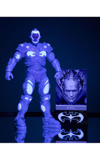 Batman & Robin DC Multiverse Action Figure Mr. Freeze (Black Light Edition) (Gold Label) 18 cm