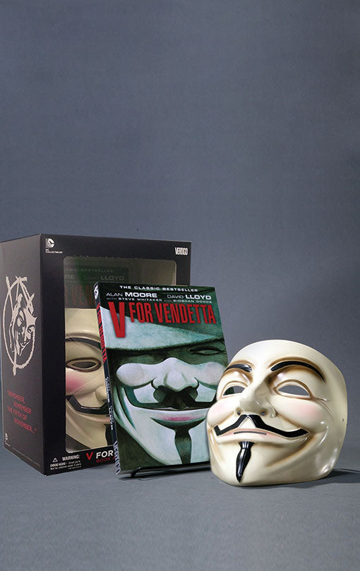 V for Vendetta: Book and Mask set