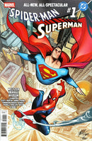 Marvel/DC Spider-Man / Superman #1 (Pepe Larraz Main Cover)